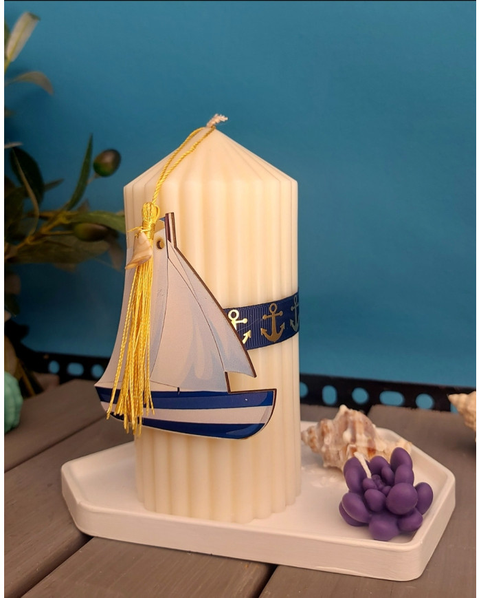 Candle cylinder-shaped